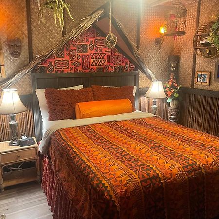 The Kondo Tiki แทมปา ภายนอก รูปภาพ